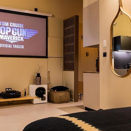 Host Inn Le Lumiere Spa & Cinema 리옹 외부 사진