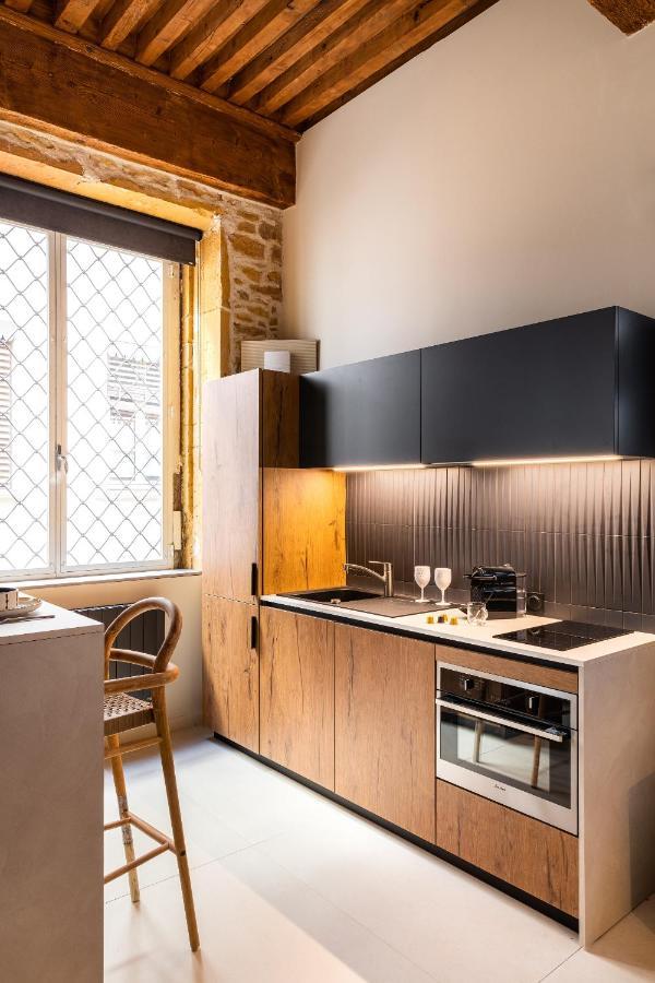 Host Inn Le Lumiere Spa & Cinema 리옹 외부 사진