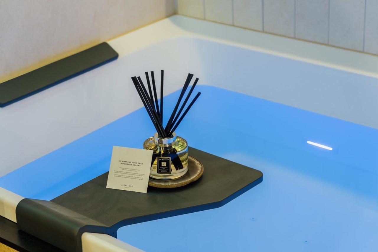 Host Inn Le Lumiere Spa & Cinema 리옹 외부 사진