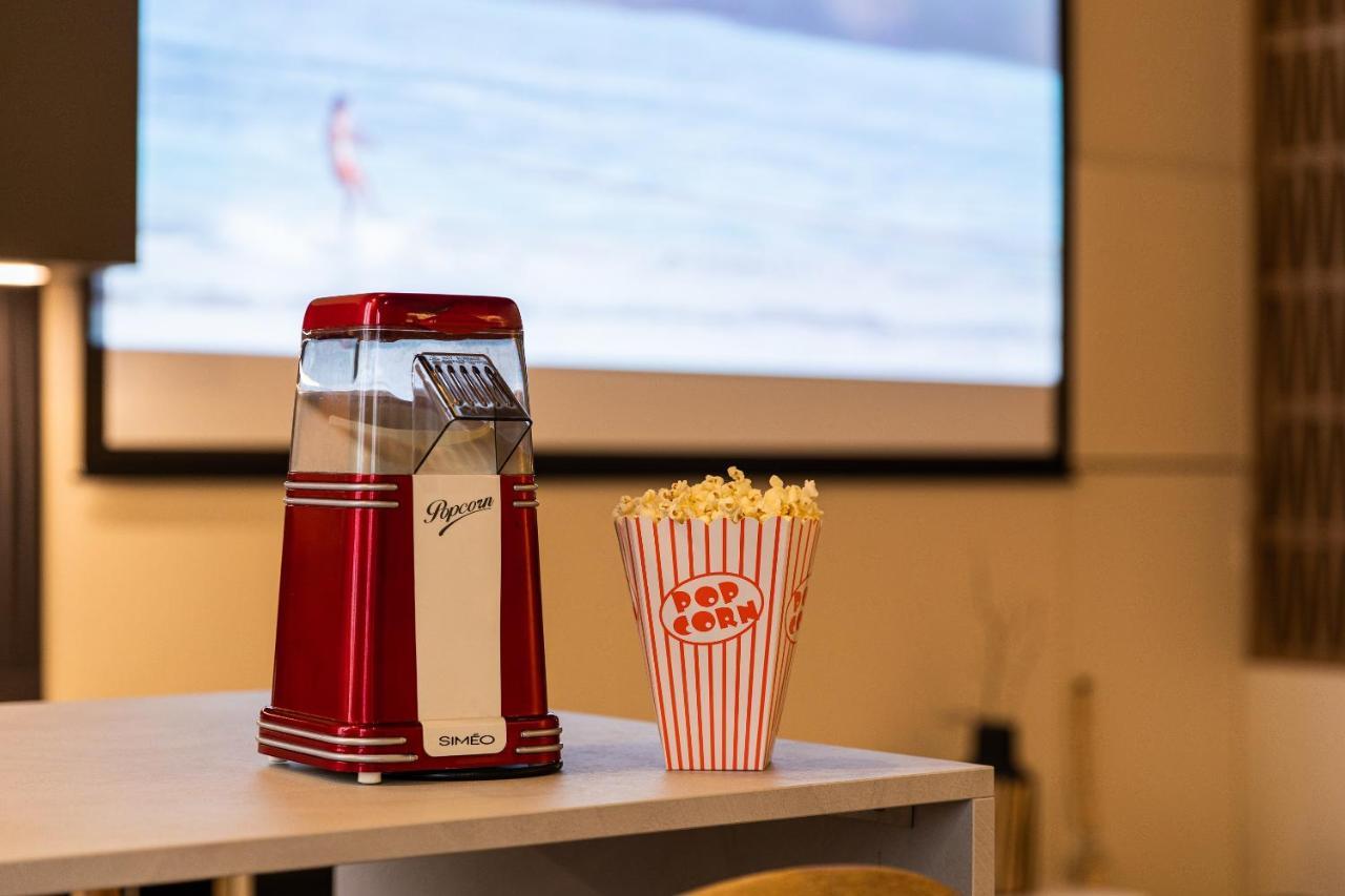 Host Inn Le Lumiere Spa & Cinema 리옹 외부 사진
